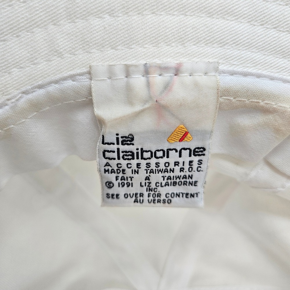Vintage 1991 Liz Claiborne White Bucket Hat Red Trim Embroidered Crest Logo - Picture 5 of 8